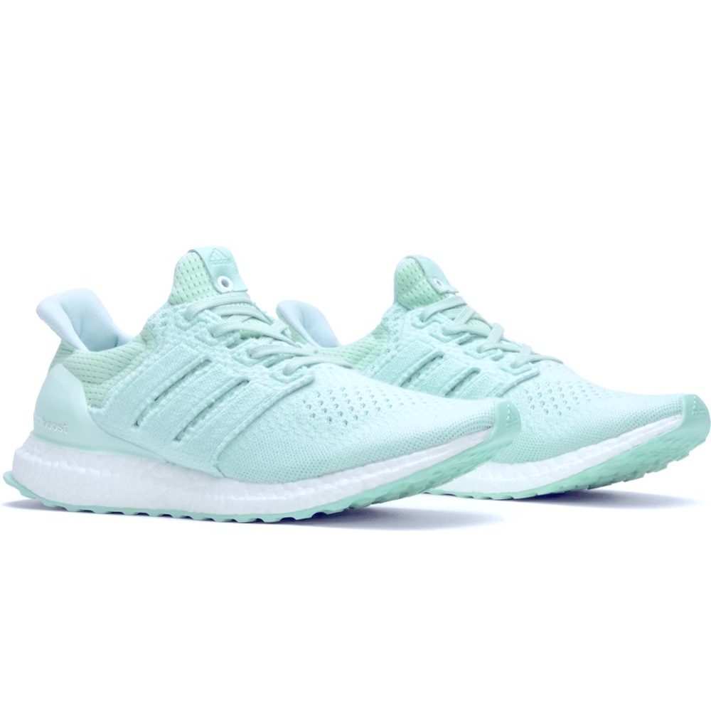 Naked X Ultra Boost Adidas